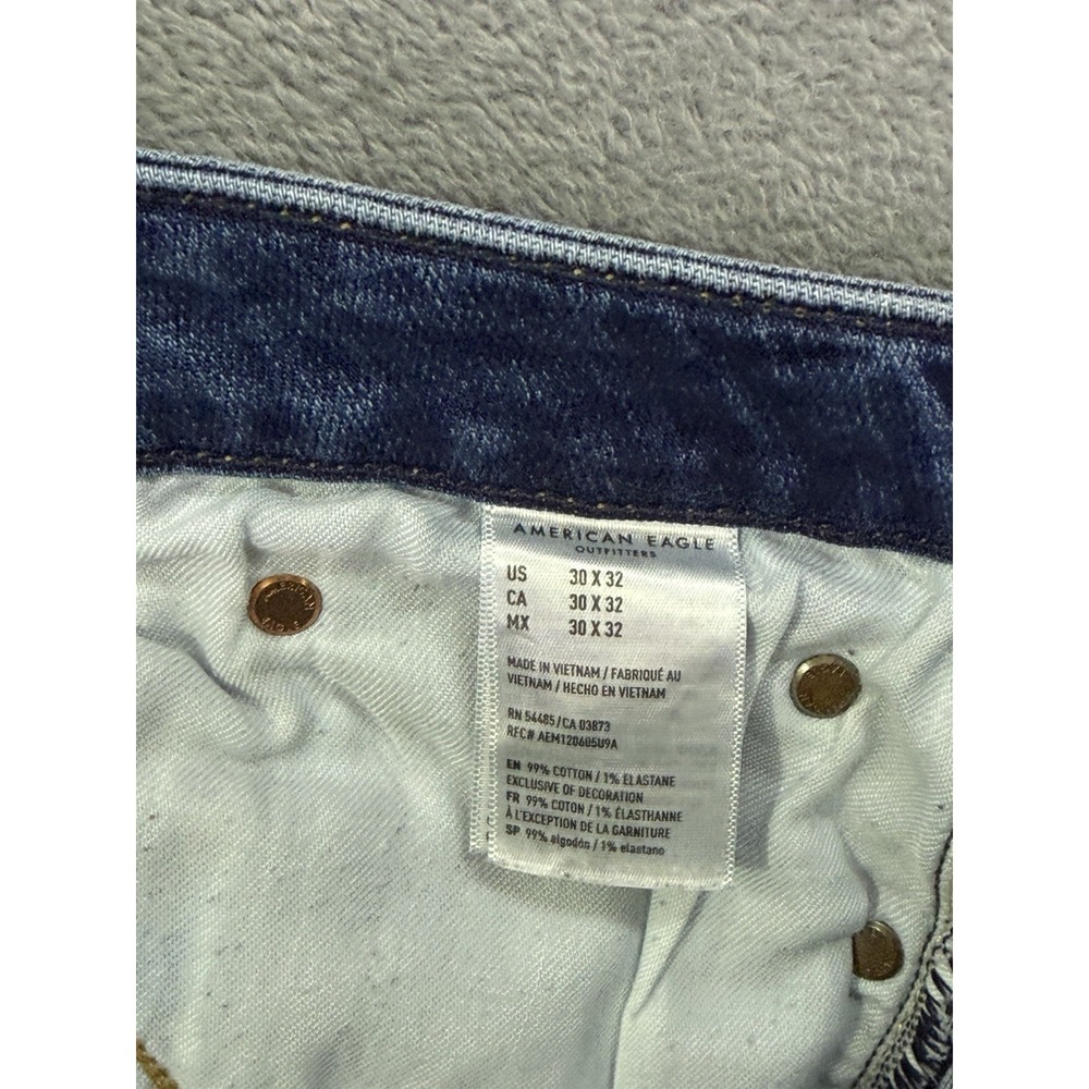 American Eagle Jeans Mens 30x32 Blue Denim Slim Straight Distressed Patch - Picture 9 of 10